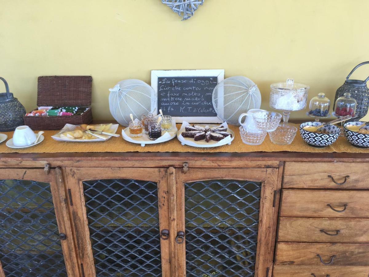 Bed and Breakfast Tra Gli Alberi E Il Mare Sirolo Exteriér fotografie